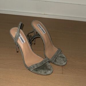 Steve Madden Lindsie green Heeled Sandals 9